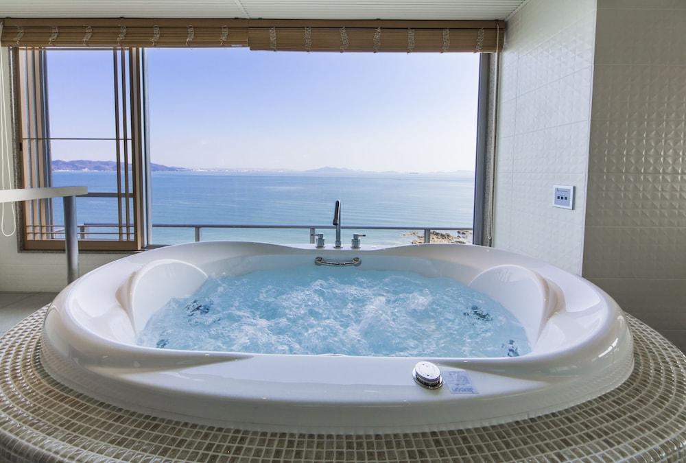 Hotel Ofutei Fukujama Kültér fotó